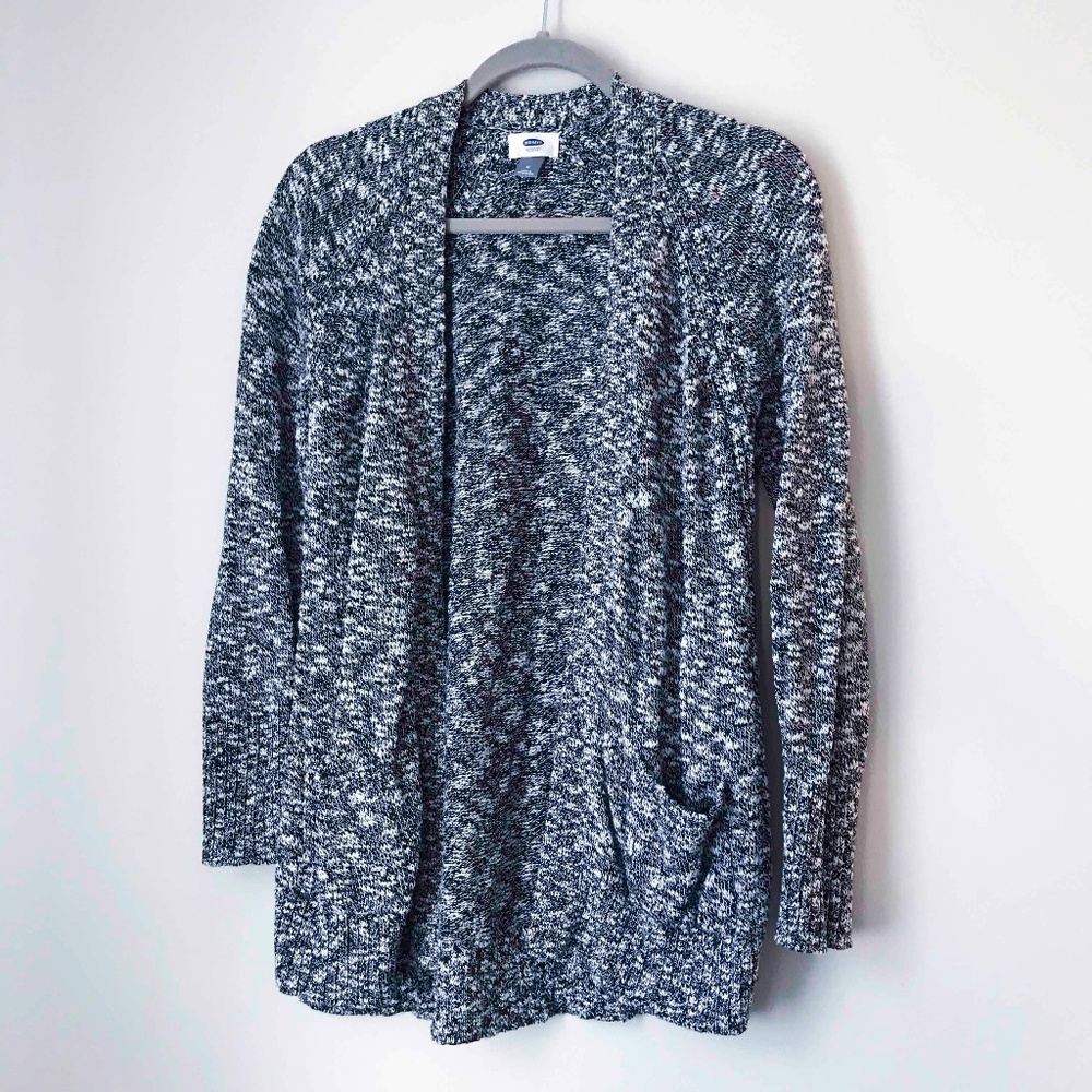 Black & White Knitted Cardigan